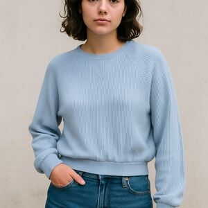 Hollister Light Blue Boyfriend T-Shirt Cozy Y2K Boho